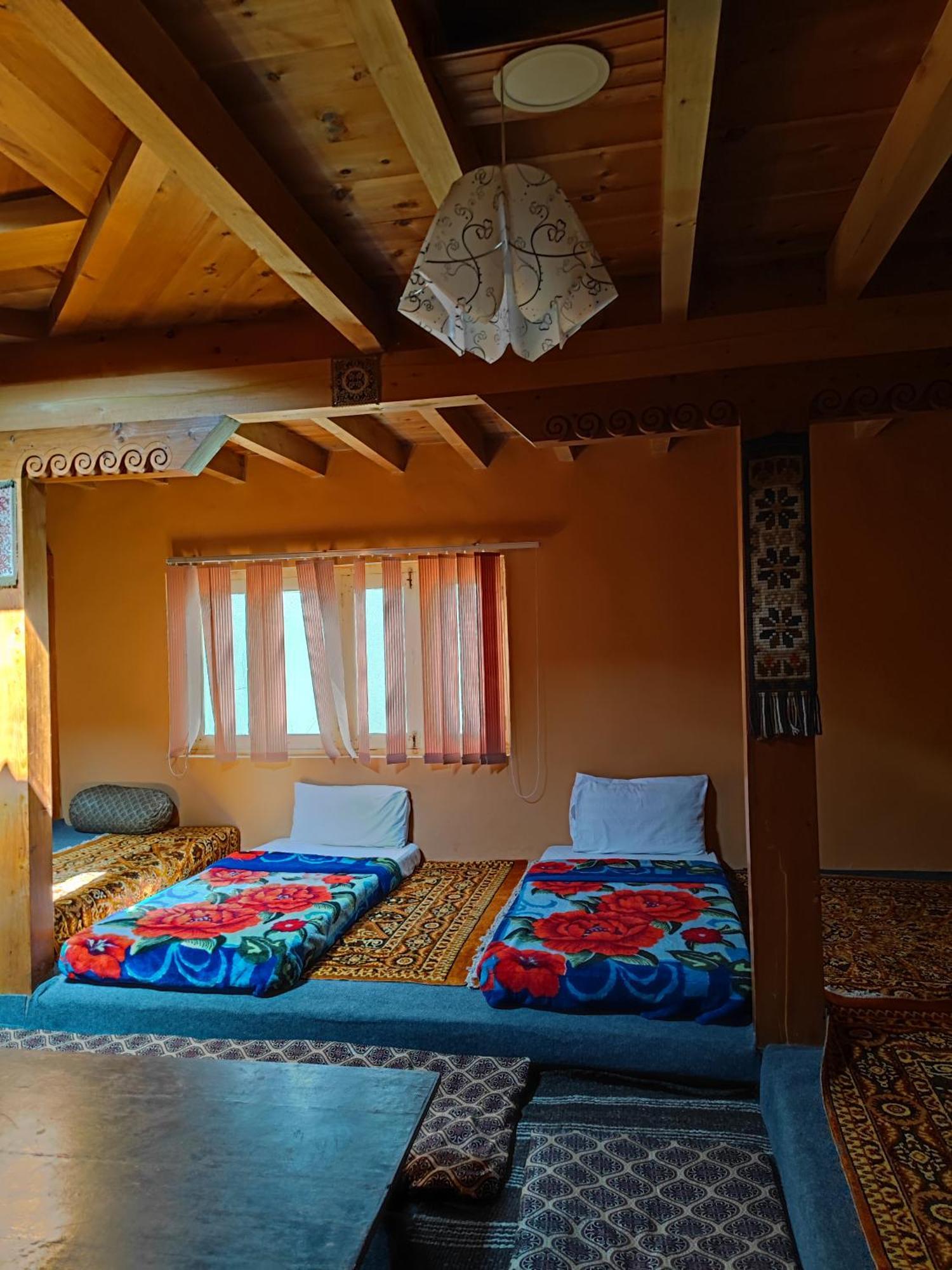Passu Cones Hotel Pasu Екстериор снимка