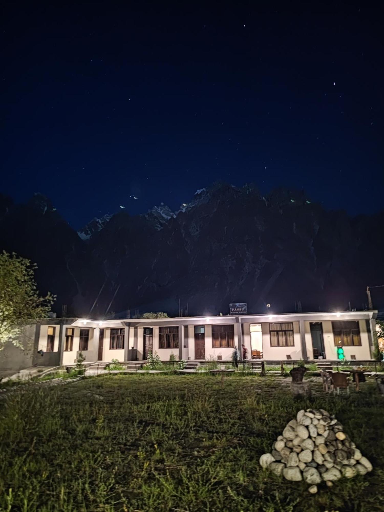 Passu Cones Hotel Pasu Екстериор снимка